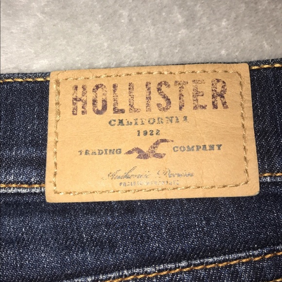 Hollister shorts - Picture 2 of 3